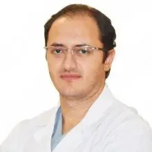 Op. Dr. Hakan Polat — Üroloji, Küçükçekmece, İstanbul. Portre fotoğrafı.