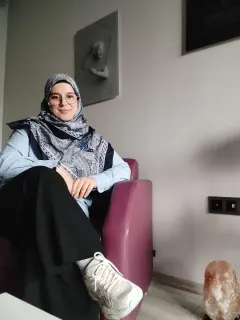 Psk. Zeynep Noyan profilinde yer alan galeri fotoğrafı.