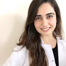 Dyt. Sabriye Bilgili — Diyetisyen. Portre fotoğrafı.