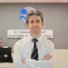 Uzm. Dr. Ramazan Harmancı — Çocuk Sağlığı Ve Hastalıkları, Bursa. Portre fotoğrafı.