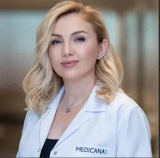 Op. Dr. Funda Öztürk profilinde yer alan galeri fotoğrafı.