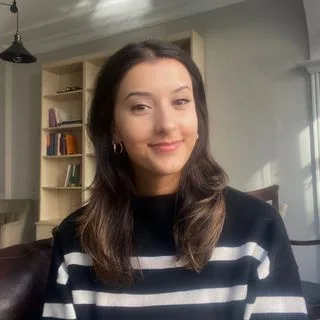 Kl. Psk. Zeynep Gülbağ — Psikoloji, Ankara. Portre fotoğrafı.
