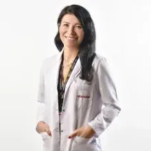 Op. Dr. Mine Atlı — Kadın Hastalıkları Ve Doğum, Kocaeli. Portre fotoğrafı.