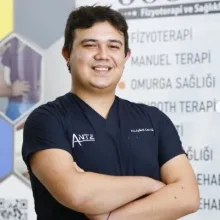 Fzt. Ayberk Can Ak — Fizyoterapi Ve Rehabilitasyon, Kocaeli. Portre fotoğrafı.