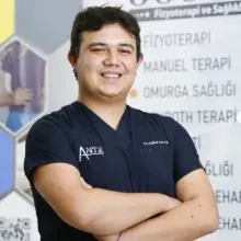 Fzt. Ayberk Can Ak — Fizyoterapi Ve Rehabilitasyon, Kocaeli. Portre fotoğrafı.