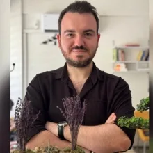 Psk. Caner Yılmaz — Psikoloji, Manisa. Portre fotoğrafı.