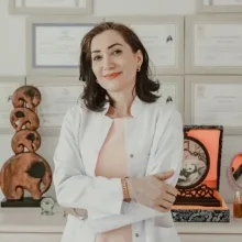 Dr. Betül Ökkan — Pratisyen, Ankara. Portre fotoğrafı.