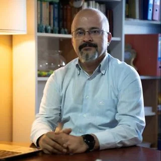 Op. Dr. Hasan Serdar Bozkurt — Genel Cerrahi, Bartın. Portre fotoğrafı.
