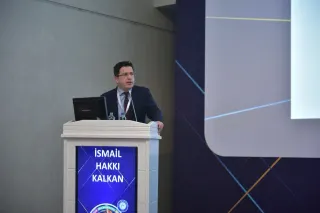 Prof. Dr. İsmail Hakkı Kalkan profilinde yer alan galeri fotoğrafı.