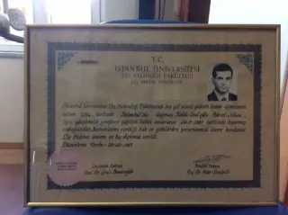 Dt. Fikret Altan profilinde yer alan galeri fotoğrafı.