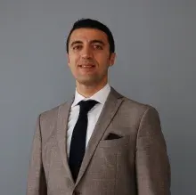 Doç. Dr. Cemal Özsaygılı — Göz Hastalıkları, Kocasinan, Kayseri. Portre fotoğrafı.