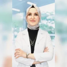 Op. Dr. Rampia Nizam — Kadın Hastalıkları Ve Doğum, Bursa. Portre fotoğrafı.