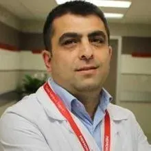 Doç. Dr. Necmettin Penbegül — Üroloji, Osmangazi, Bursa. Portre fotoğrafı.