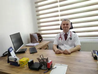 Doç. Dr. Mustafa Erkoçoğlu profilinde yer alan galeri fotoğrafı.