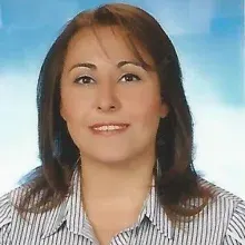 Uzm. Dr. Tuba Olgun Özpulat — Psikiyatri, Bakırköy, İstanbul. Portre fotoğrafı.