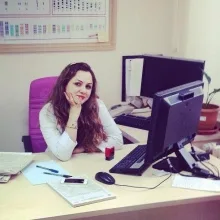 Ass. Dr. Nafiseh Hejazi — Tıbbi Genetik, Melikgazi, Kayseri. Portre fotoğrafı.