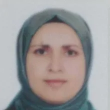 Dt. Asime Karakaya — Diş Hekimi, İstanbul. Portre fotoğrafı.