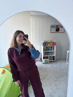 Dkt. Kardelen Müge Bayar profilinde yer alan galeri fotoğrafı.