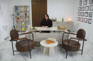 Dkt. Özge Onarel profilinde yer alan galeri fotoğrafı.