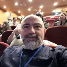 Op. Dr. Mahmut Tolga Ayan — Kadın Hastalıkları Ve Doğum, Adapazarı, Sakarya. Portre fotoğrafı.
