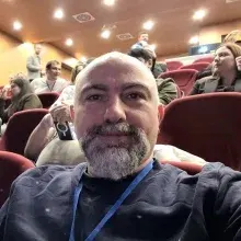 Op. Dr. Mahmut Tolga Ayan — Kadın Hastalıkları Ve Doğum, Adapazarı, Sakarya. Portre fotoğrafı.