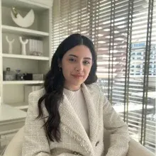 Uzm. Dyt. Ebru Sude Hacısalihoğlu — Diyetisyen, Trabzon. Portre fotoğrafı.