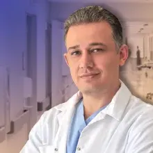 Op. Dr. İbrahim Cenk Soğukpınar — Genel Cerrahi, Eskişehir. Portre fotoğrafı.