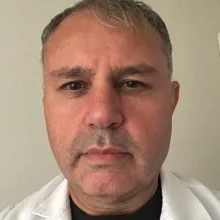 Doç. Dr. Mehmet Yaman — Nöroloji, Afyonkarahisar. Portre fotoğrafı.