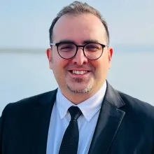 Doç. Dr. Hüseyin Sina Coşkun — Ortopedi Ve Travmatoloji, Samsun. Portre fotoğrafı.