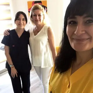 Op. Dr. Yağmur Arpaz profilinde yer alan galeri fotoğrafı.