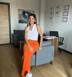 Dyt. Yağmur Kars profilinde yer alan galeri fotoğrafı.