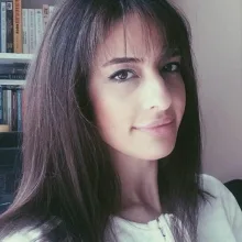 Psk. Melike Güray — Psikoloji, Kadıköy, İstanbul. Portre fotoğrafı.