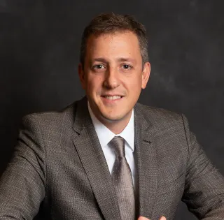 Prof. Dr. Murat Hasanreisoğlu profilinde yer alan galeri fotoğrafı.