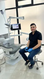 Uzm. Dt. Gökcan Ertaş profilinde yer alan galeri fotoğrafı.