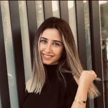 Psk. Yaren Özgün Yalçın — Psikoloji, Seyhan, Adana. Portre fotoğrafı.