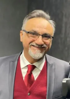 Uzm. Dr. Turgay Baz profilinde yer alan galeri fotoğrafı.