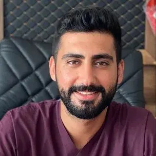Dt. Abdurrahman Cemiloğlu — Diş Hekimi, Reyhanlı, Hatay. Portre fotoğrafı.