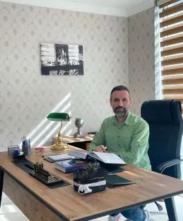 Prof. Dr. Yakup Albayrak profilinde yer alan galeri fotoğrafı.