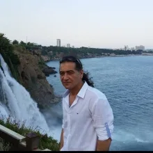 Psk. Ahmet Kurnaz — Psikoloji, İstanbul. Portre fotoğrafı.