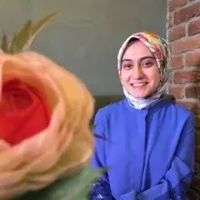 Psk. Ayşenur Kılıç — Psikoloji, İstanbul. Portre fotoğrafı.
