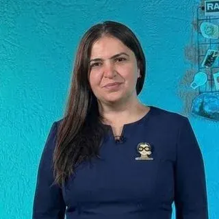 Kl. Psk. Meryem Karayaşar Ertan — Psikoloji. Portre fotoğrafı.