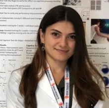 Psk. Merve Aydın — Psikoloji. Portre fotoğrafı.