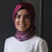 Psk. Dan. Sümeyye Nur Türkoğlu — Psikolojik Danışma ve Rehberlik. Portre fotoğrafı.