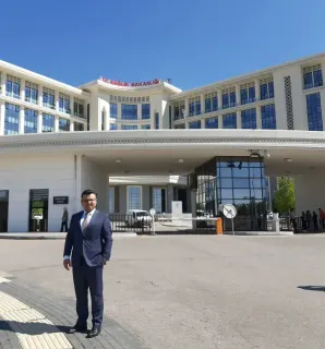 Uzm. Dkt. Zafer Çüngür profilinde yer alan galeri fotoğrafı.