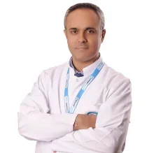 Doç. Dr. Ünal Uluca — Çocuk Sağlığı Ve Hastalıkları. Portre fotoğrafı.