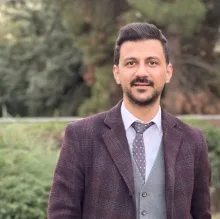 Psk. Dan. Ertuğrul Koyuncu — Psikolojik Danışma ve Rehberlik, İstanbul. Portre fotoğrafı.
