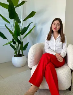 Psk. İdil Özgüçlü profilinde yer alan galeri fotoğrafı.