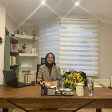 Müzeyyen Betül Varol — Aile Danışmanlığı, Konya. Portre fotoğrafı.