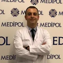 Doç. Dr. Ersin Kuyucu — Ortopedi Ve Travmatoloji, İstanbul. Portre fotoğrafı.