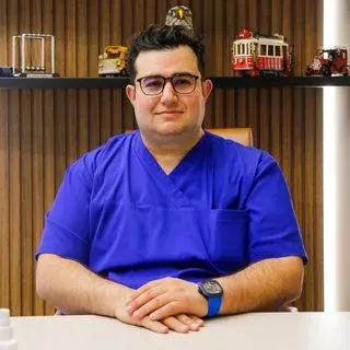 Op. Dr. Numan Atılgan — Gaziantep. Portre fotoğrafı.